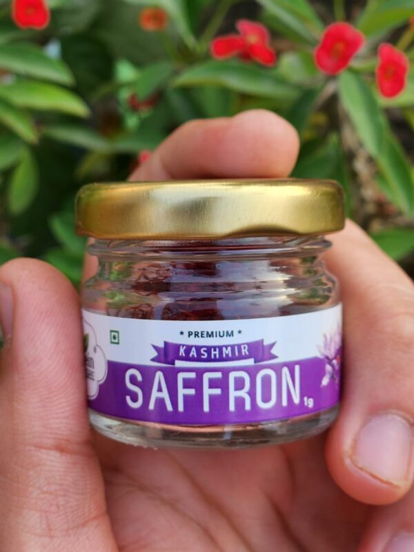 Pure Kashmiri Saffron 1gm - Shop Now at MoreIn